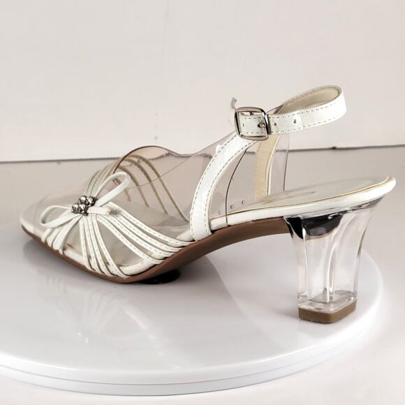 Annie White Slingback Sandals 6M Open Toe Clear Heel Strappy Bow Rhinestones - Picture 13 of 16